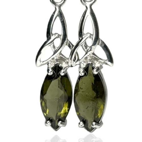 Silver earrings with faceted moldavite