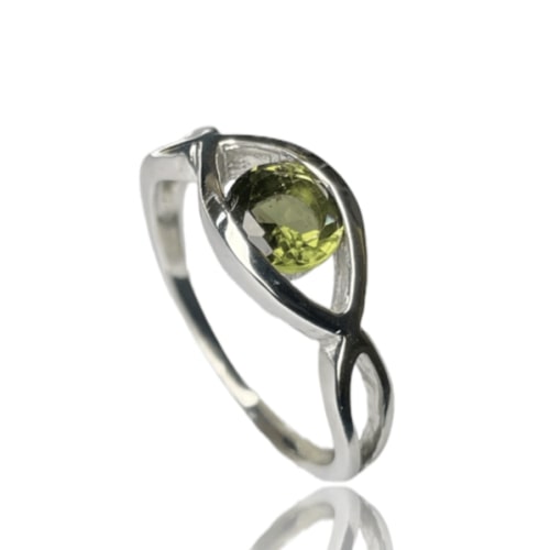 Silver ring with faceted moldavite